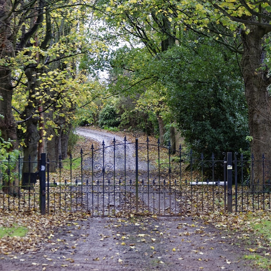 Eisentor_quadratisch Eisentor